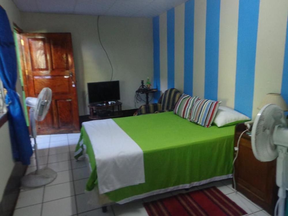 Hostal Leyendas Леон Екстер'єр фото