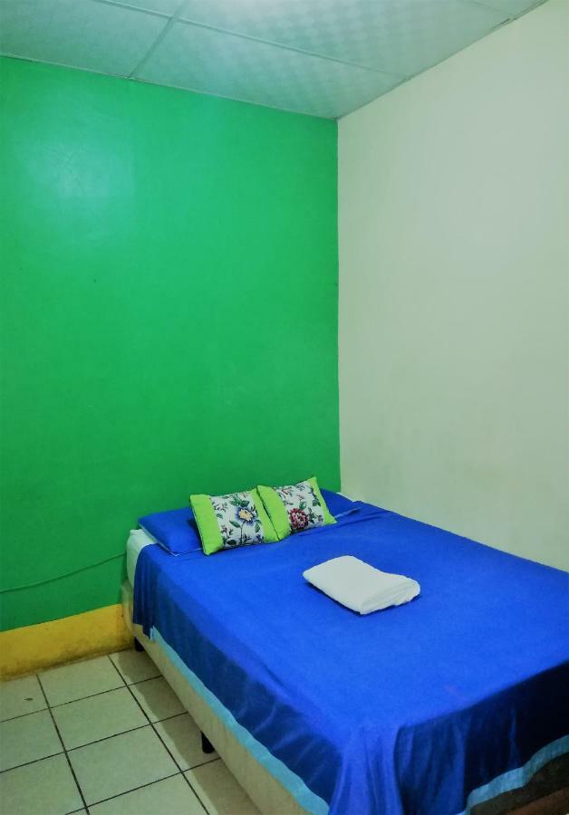 Hostal Leyendas Леон Екстер'єр фото